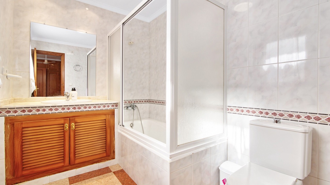 Photo of Bathroom in Orba