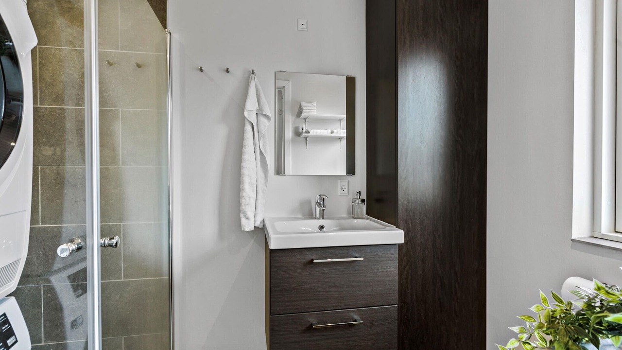 Photo of Bathroom in Melby