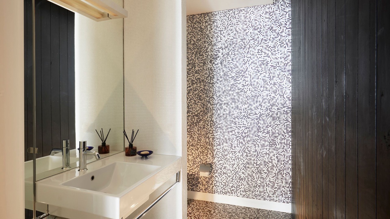 Photo of Bathroom in Whale Beach