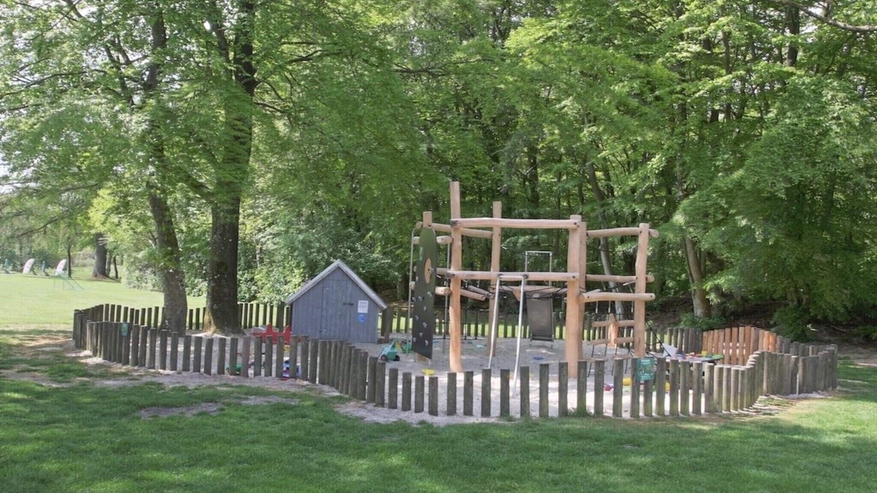 Photo of Others in Hovborg