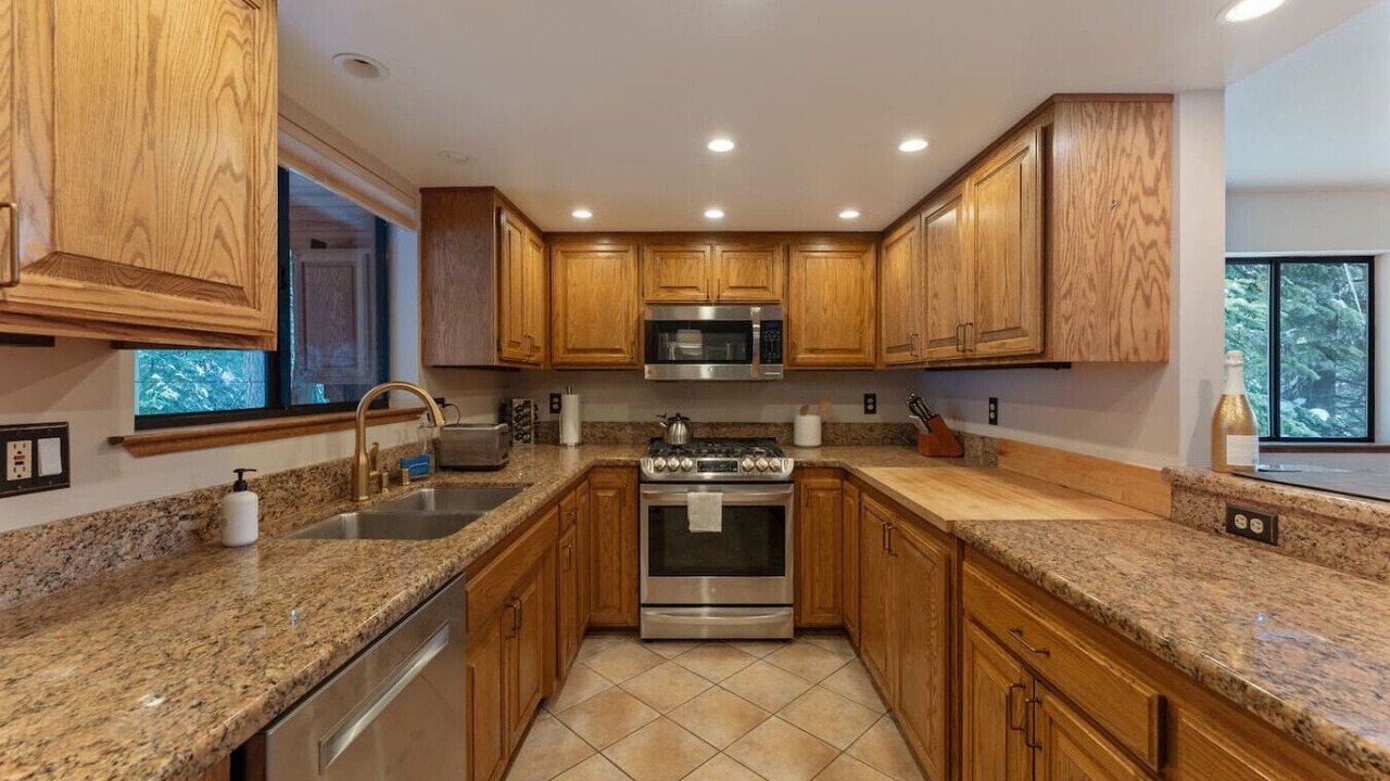 Photo of Others in Kingswood Estates