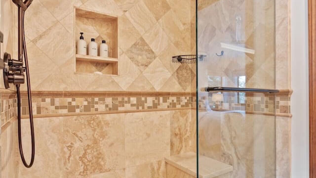 Photo of Bathroom in Kingswood Estates