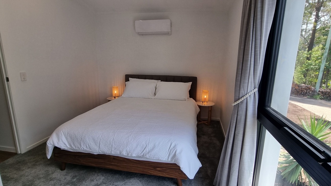 Photo of Bedroom in West Woombye