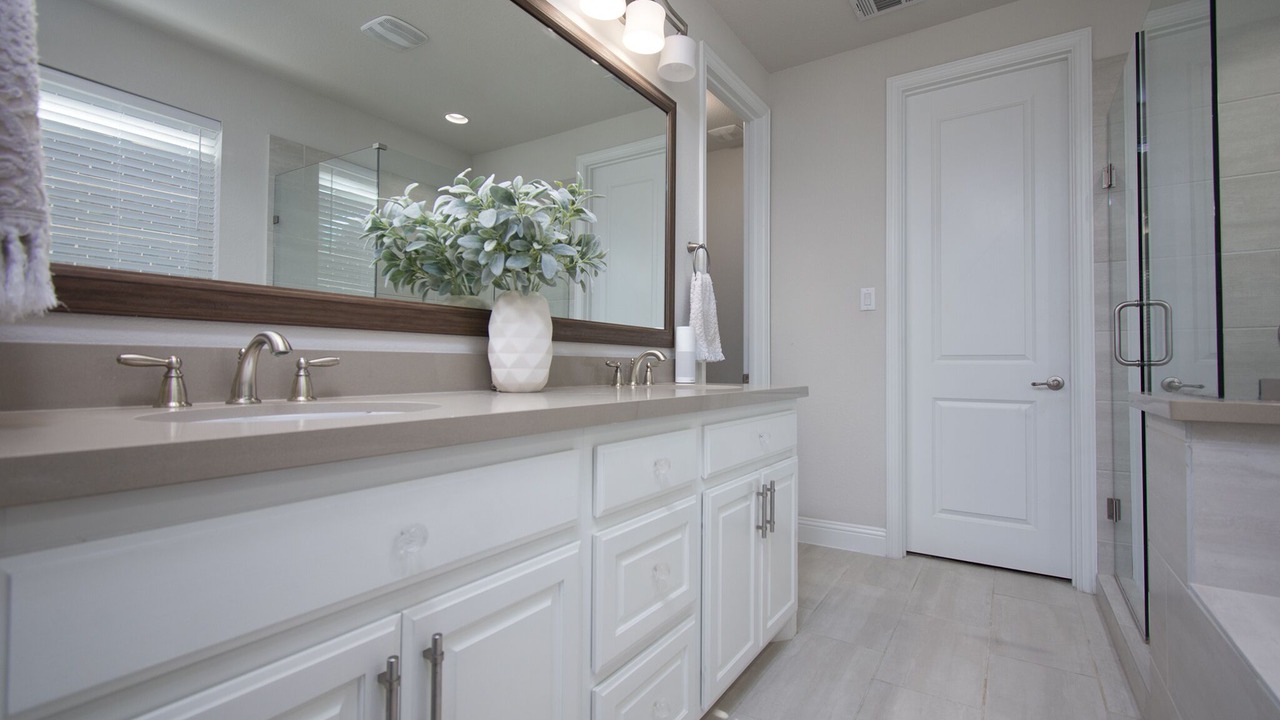 Photo of Bathroom in Argyle