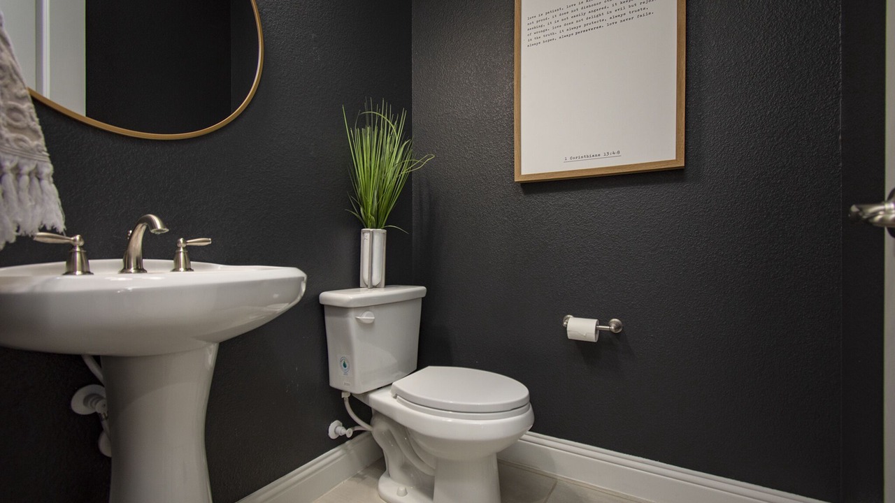 Photo of Bathroom in Argyle