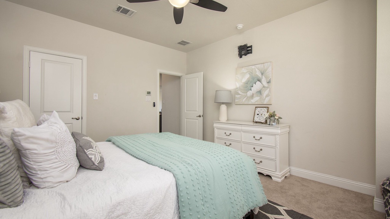 Photo of Bedroom in Argyle
