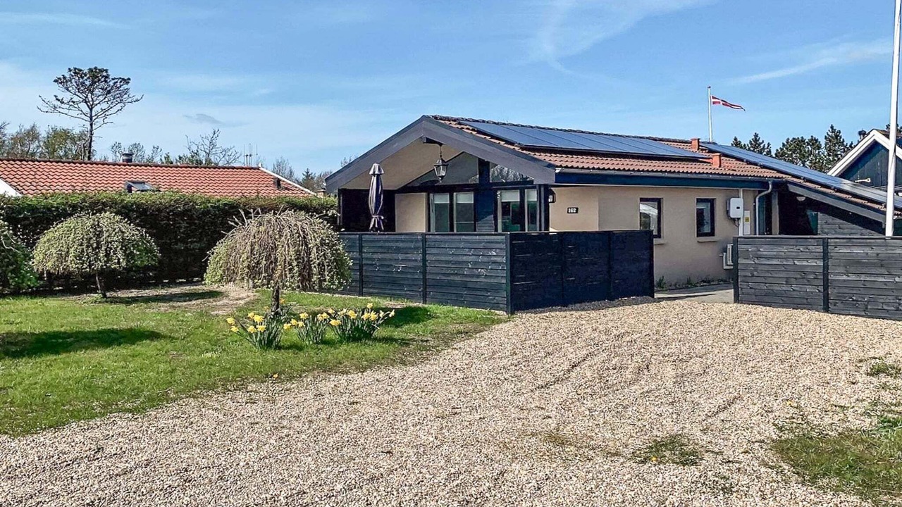 Photo of Outdoor in Falen