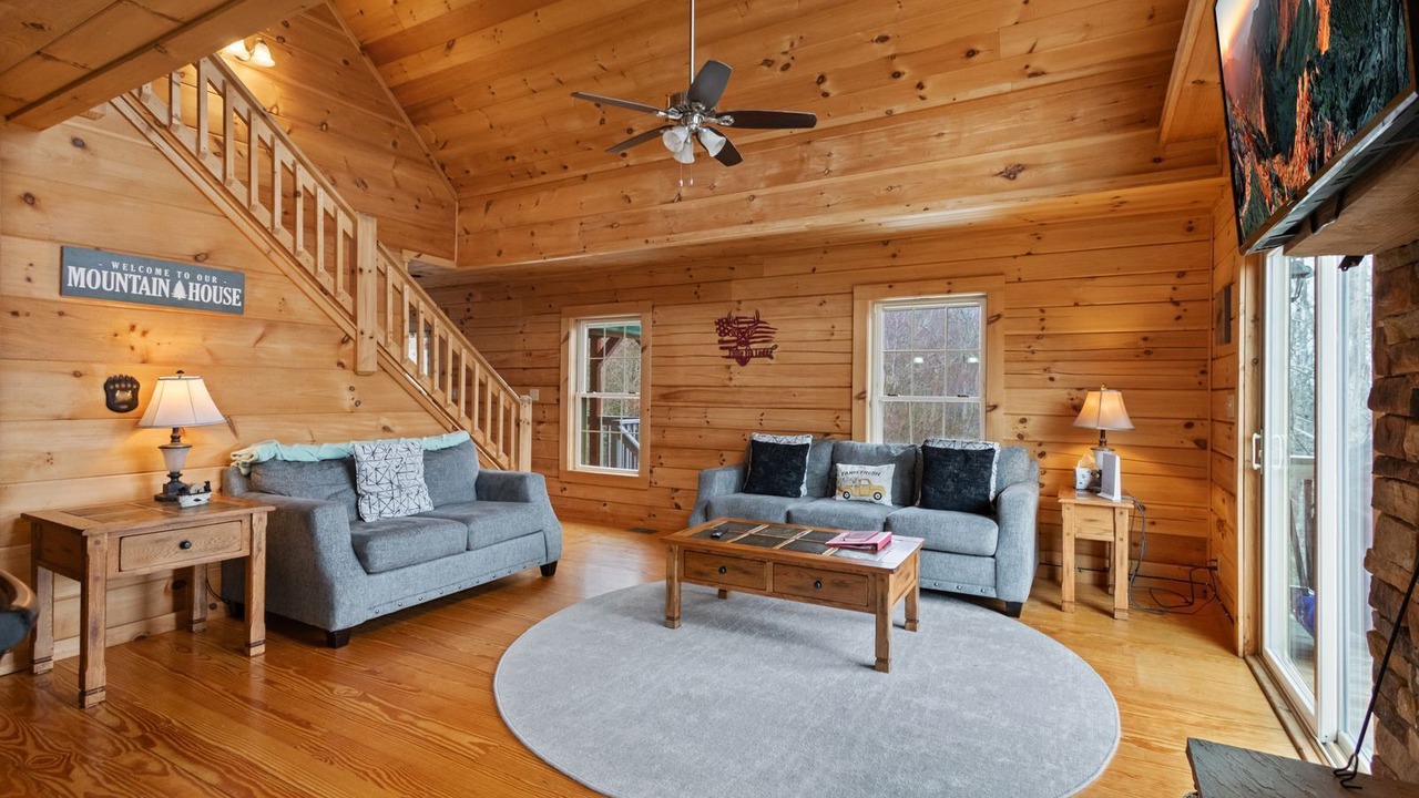 Photo of Livingroom in Elk Park