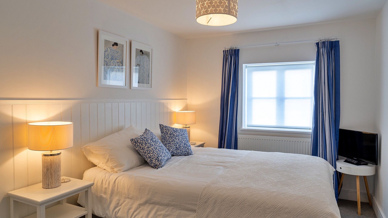 Photo of Bedroom in Marhamchurch