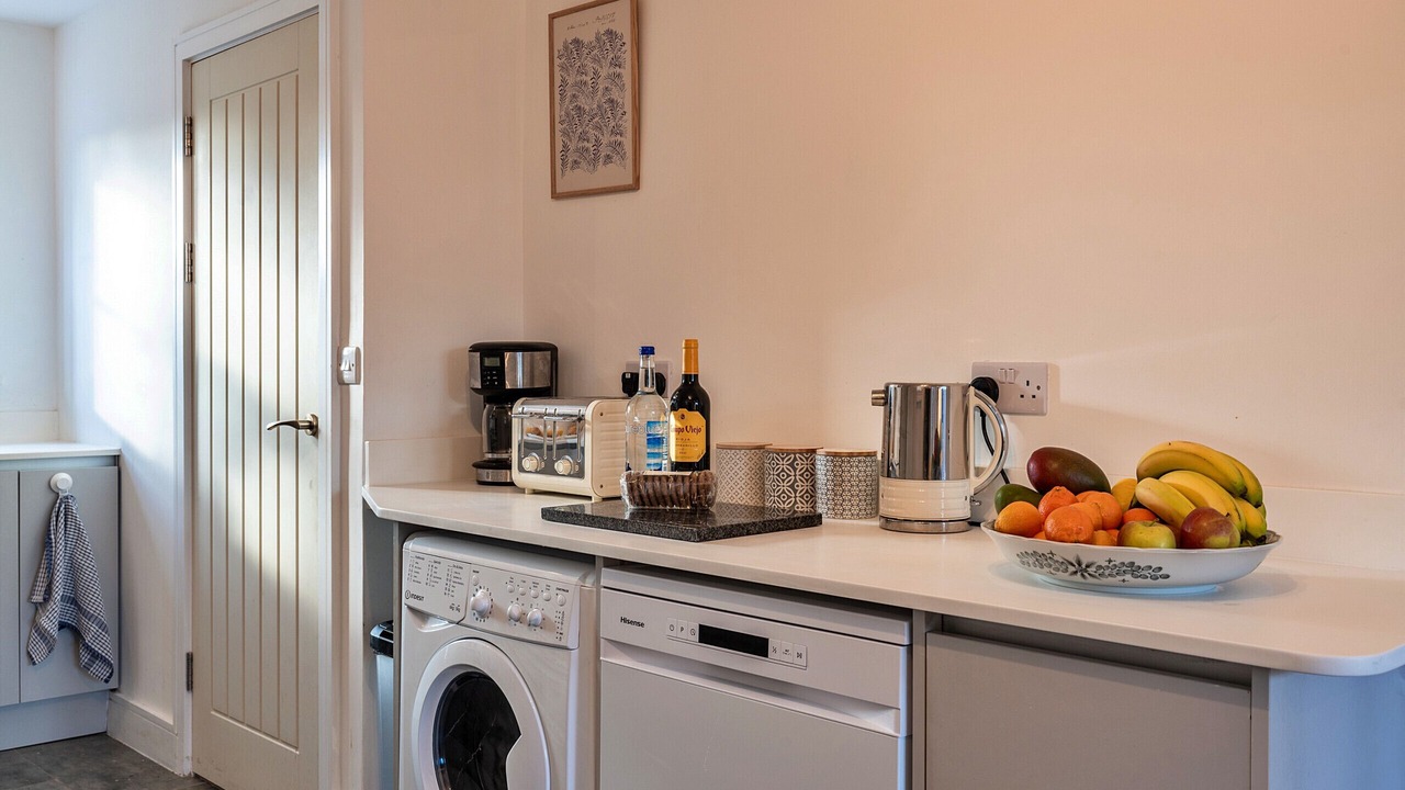 Photo of Others in Marhamchurch