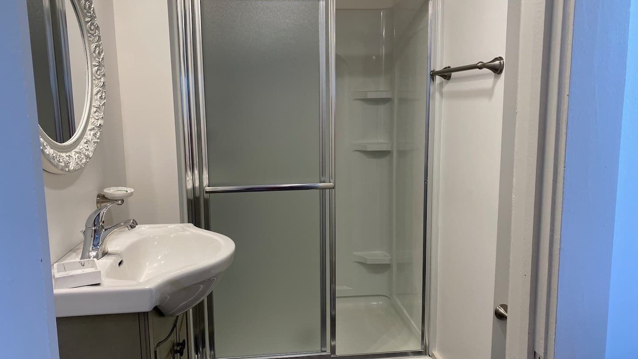 Photo of Bathroom in Williamstown