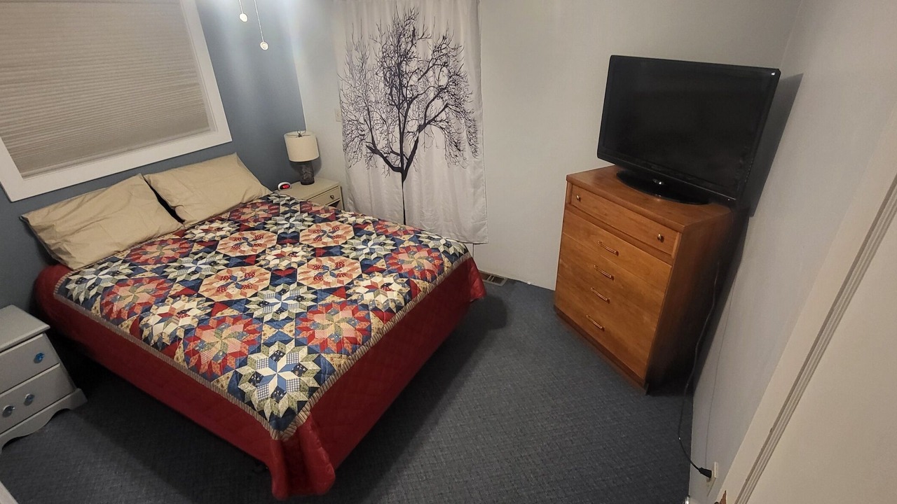 Photo of Bedroom in Halfway