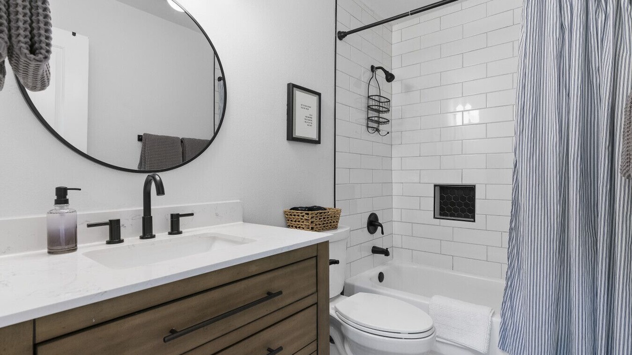 Photo of Bathroom in Franklin Park
