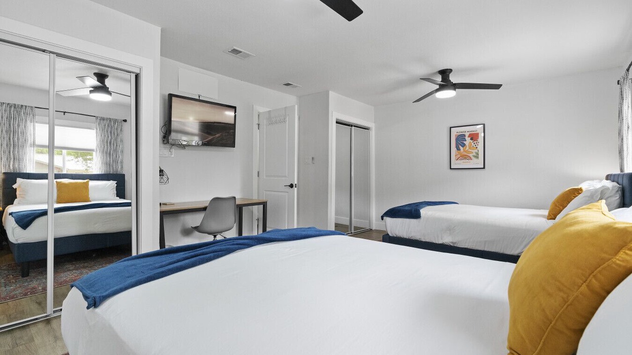 Photo of Bedroom in Franklin Park