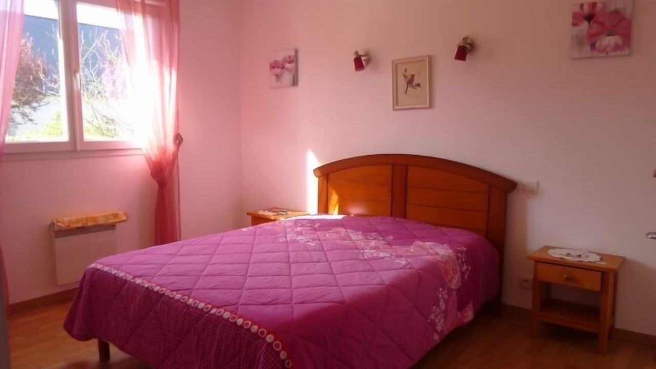 Photo of Bedroom in Kervoyal