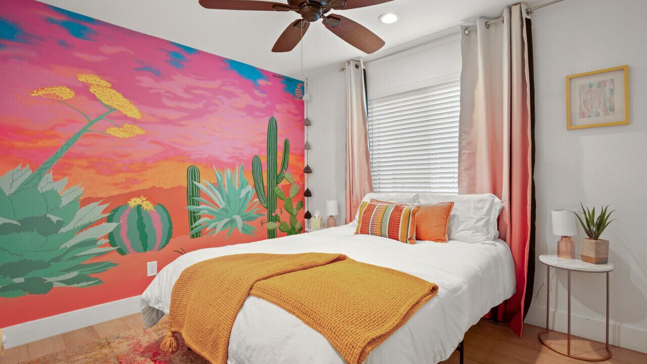 Photo of Bedroom in North Austin Civic Association