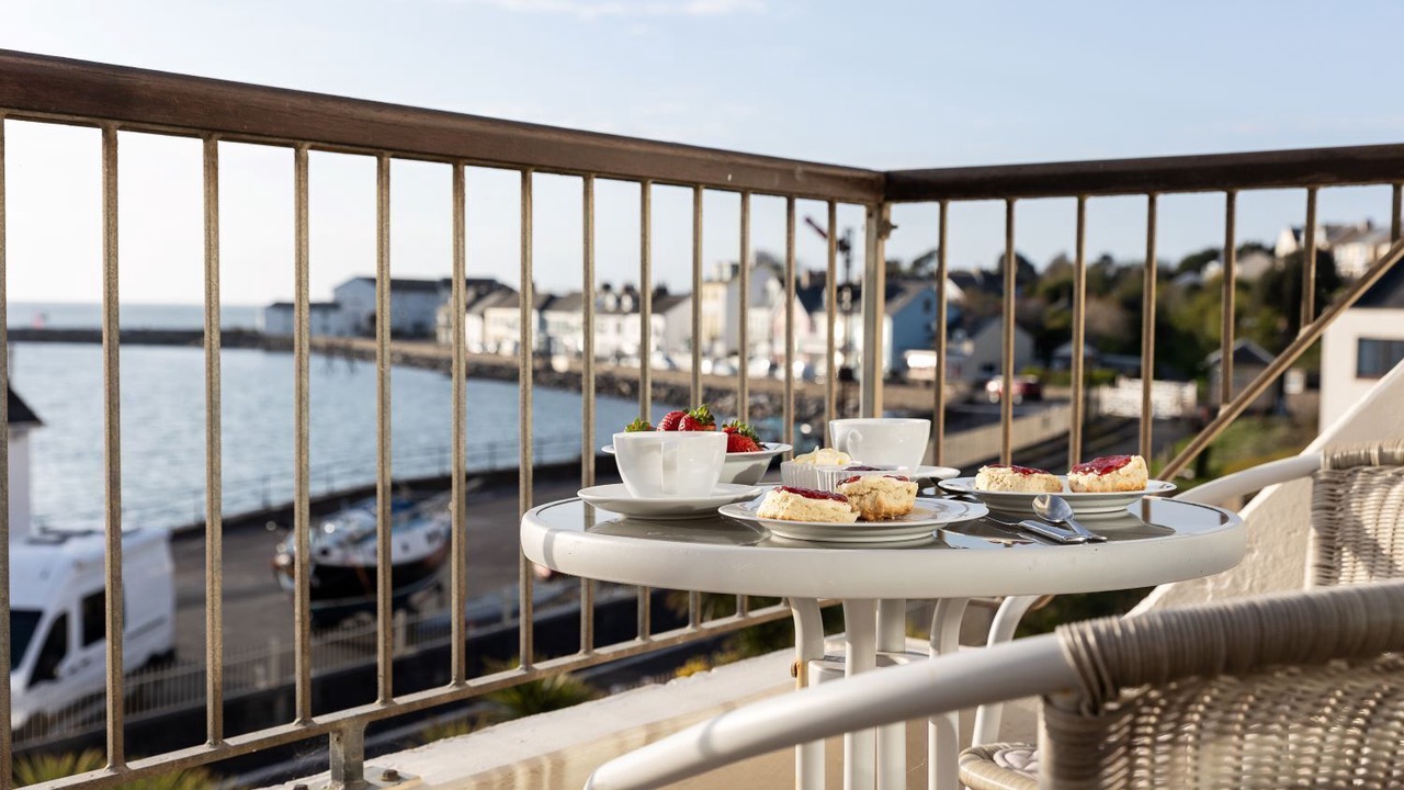 Photo of Others in Instow