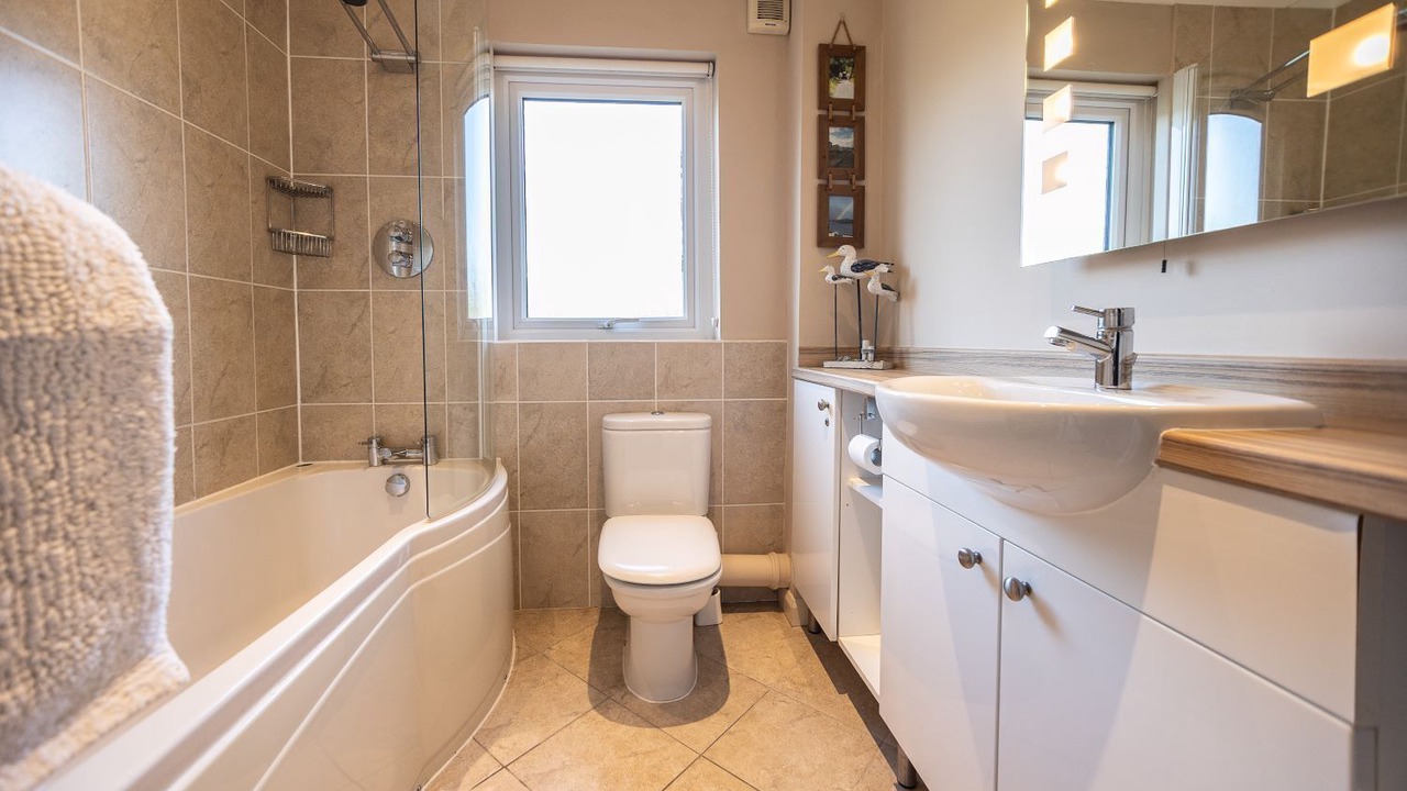 Photo of Bathroom in Instow