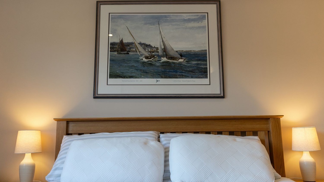 Photo of Others in Instow