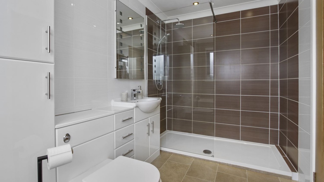 Photo of Bathroom in Westleigh