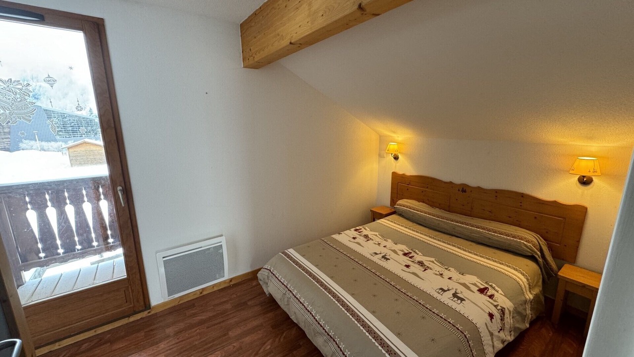 Photo of Bedroom in Saint-Etienne-en-Devoluy