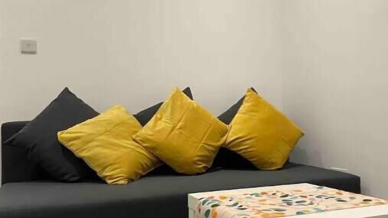 Photo of Livingroom in Ashtead