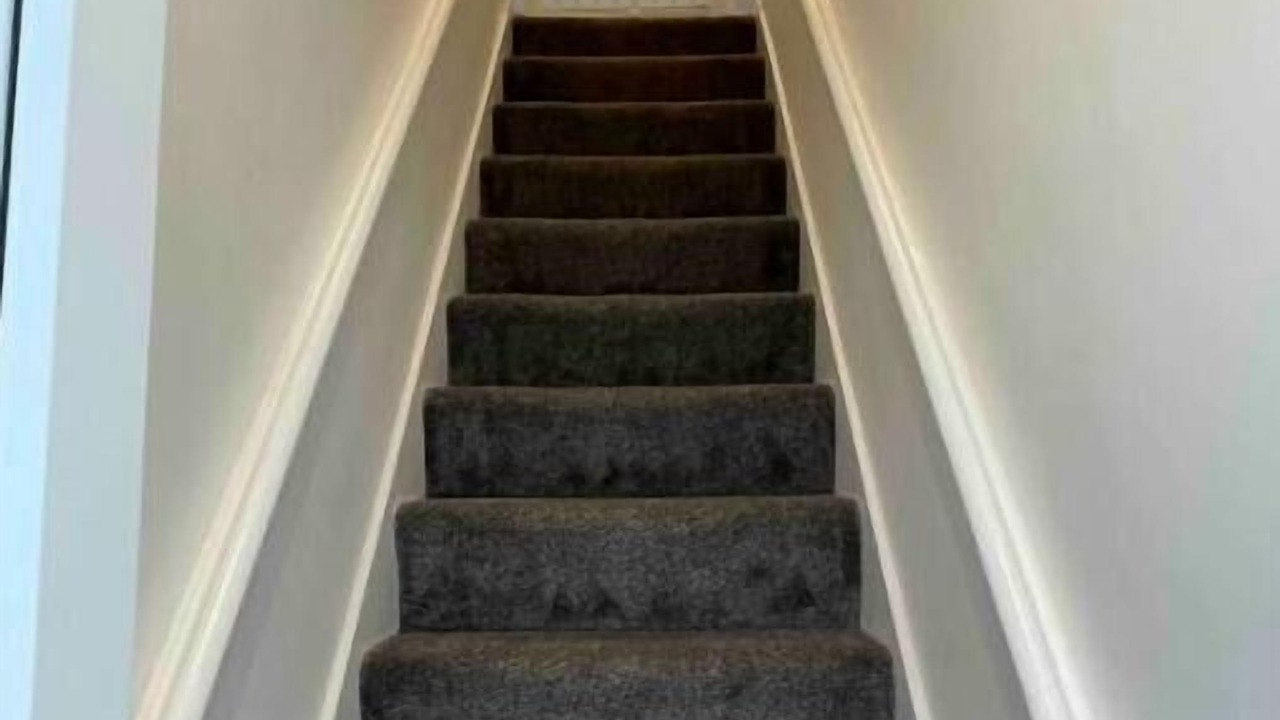 Photo of Others in Ashtead