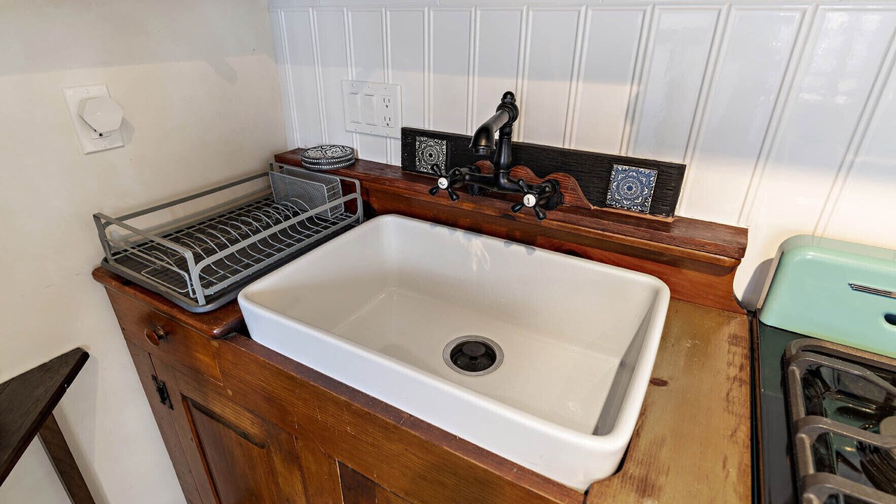 Photo of Bathroom in South Capitol