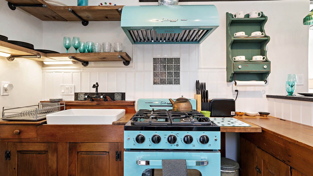 Photo of Kitchen in South Capitol