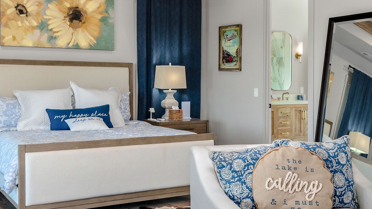 Photo of Bedroom in Smithville