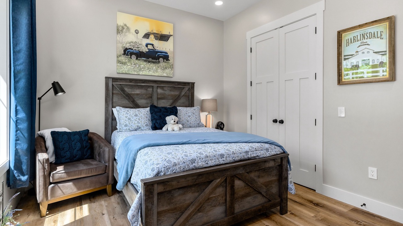 Photo of Bedroom in Smithville