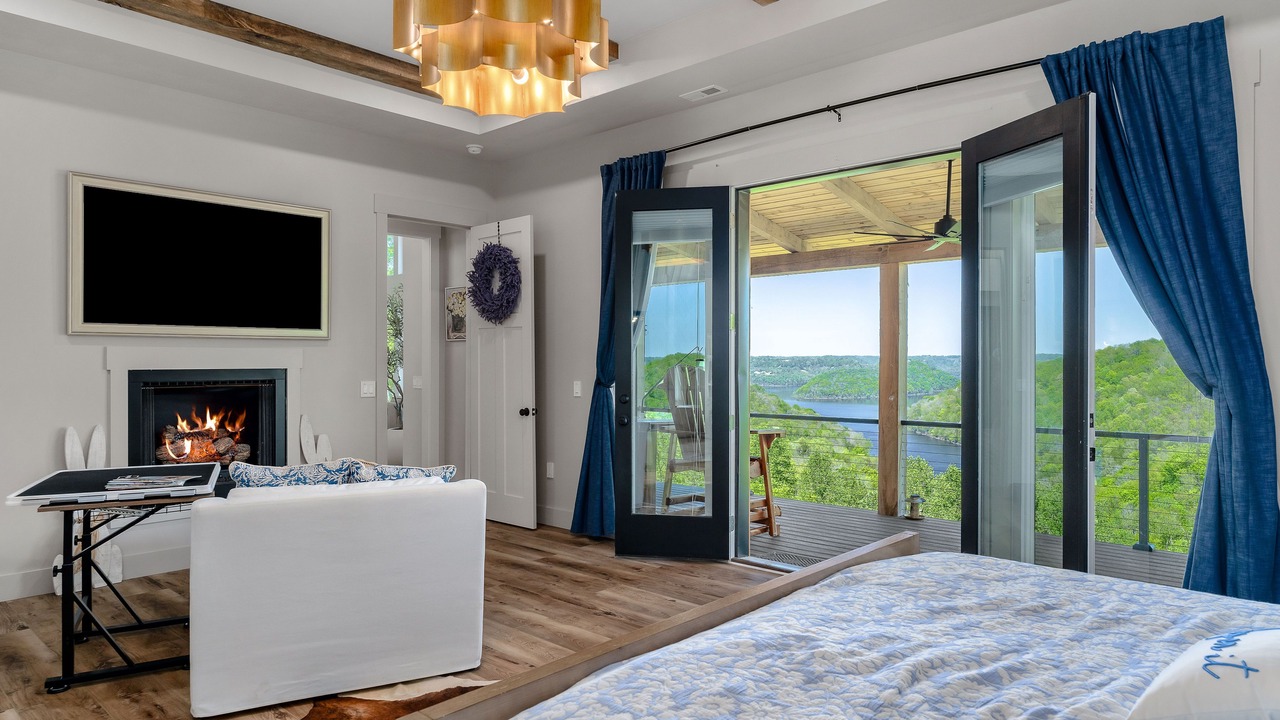 Photo of Bedroom in Smithville