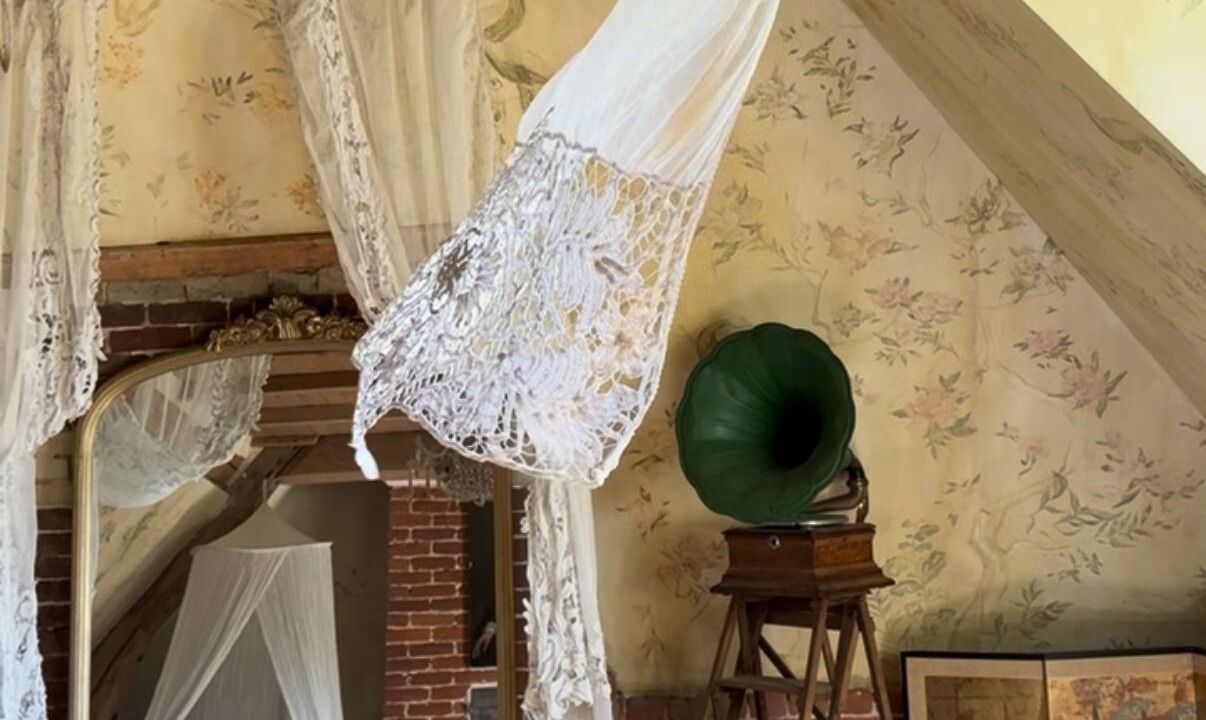 Photo of Bedroom in Saint-Martin-aux-Arbres