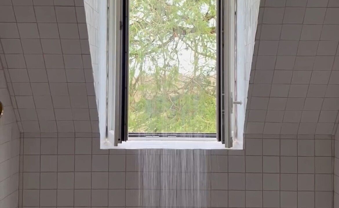 Photo of Bathroom in Saint-Martin-aux-Arbres