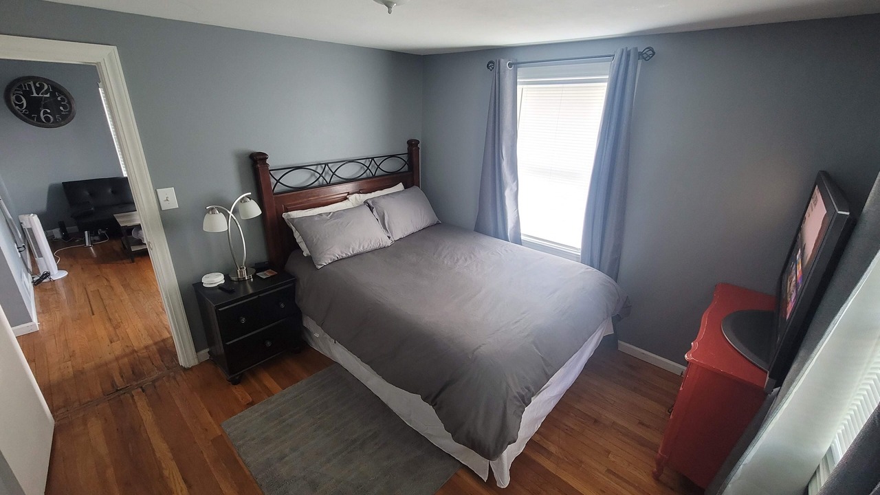 Photo of Bedroom in West Lincoln