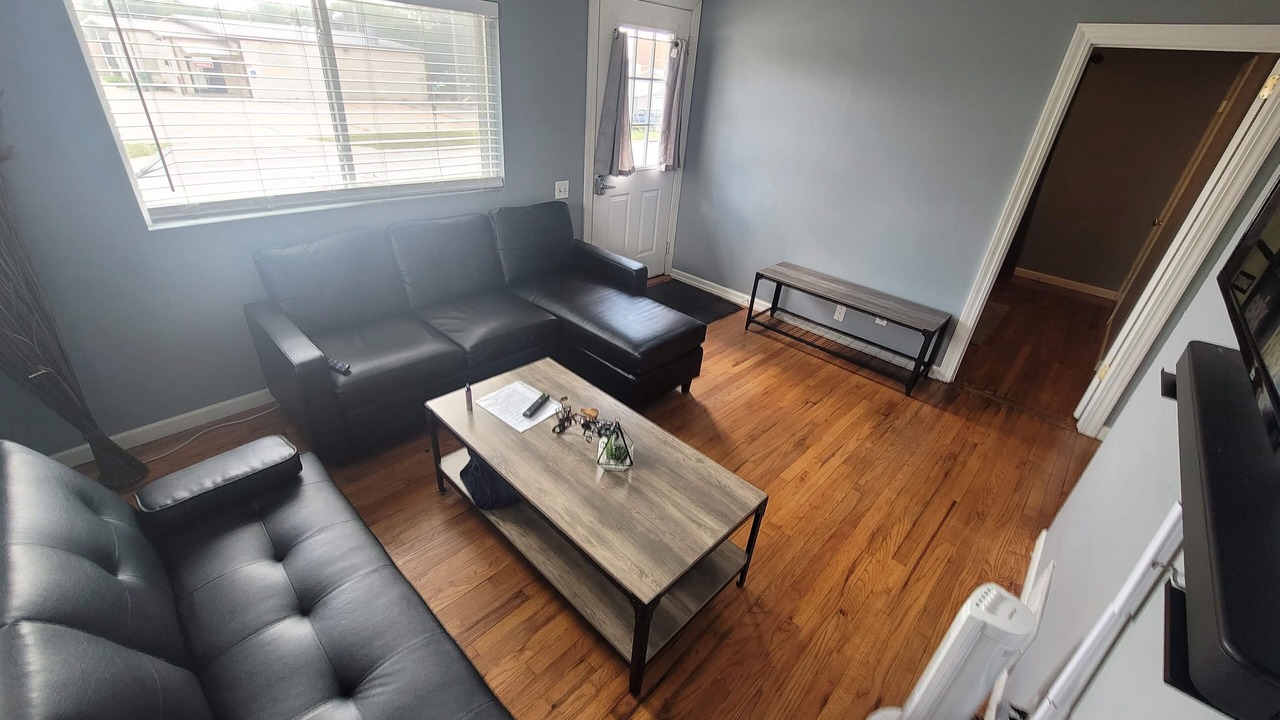 Photo of Livingroom in West Lincoln