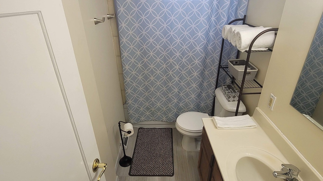 Photo of Bathroom in West Lincoln