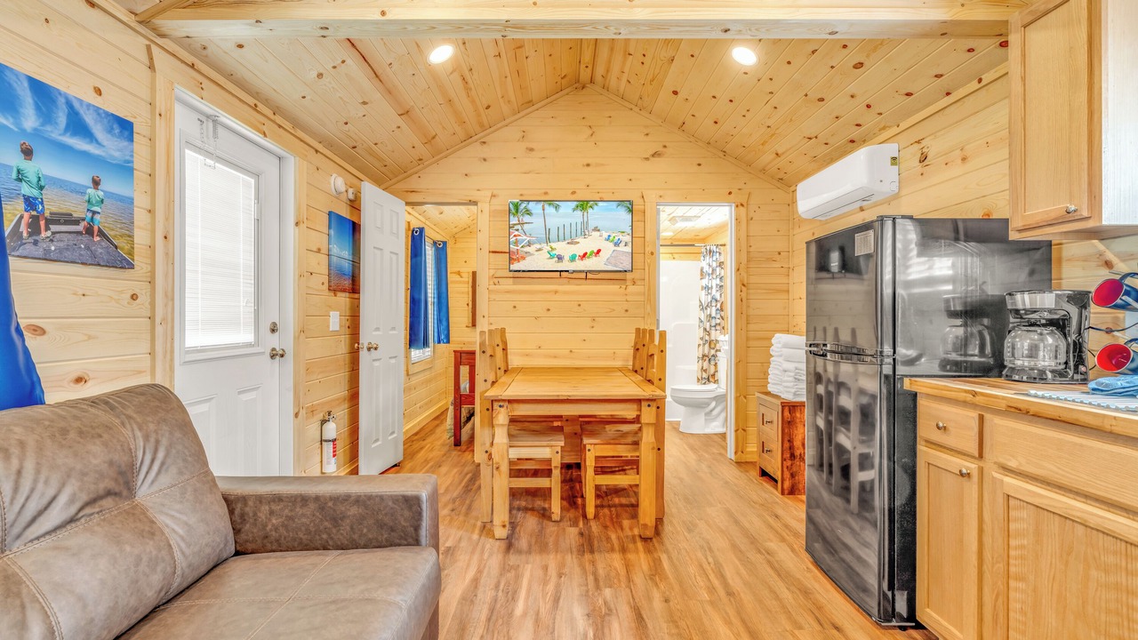 Photo of Livingroom in Marathon