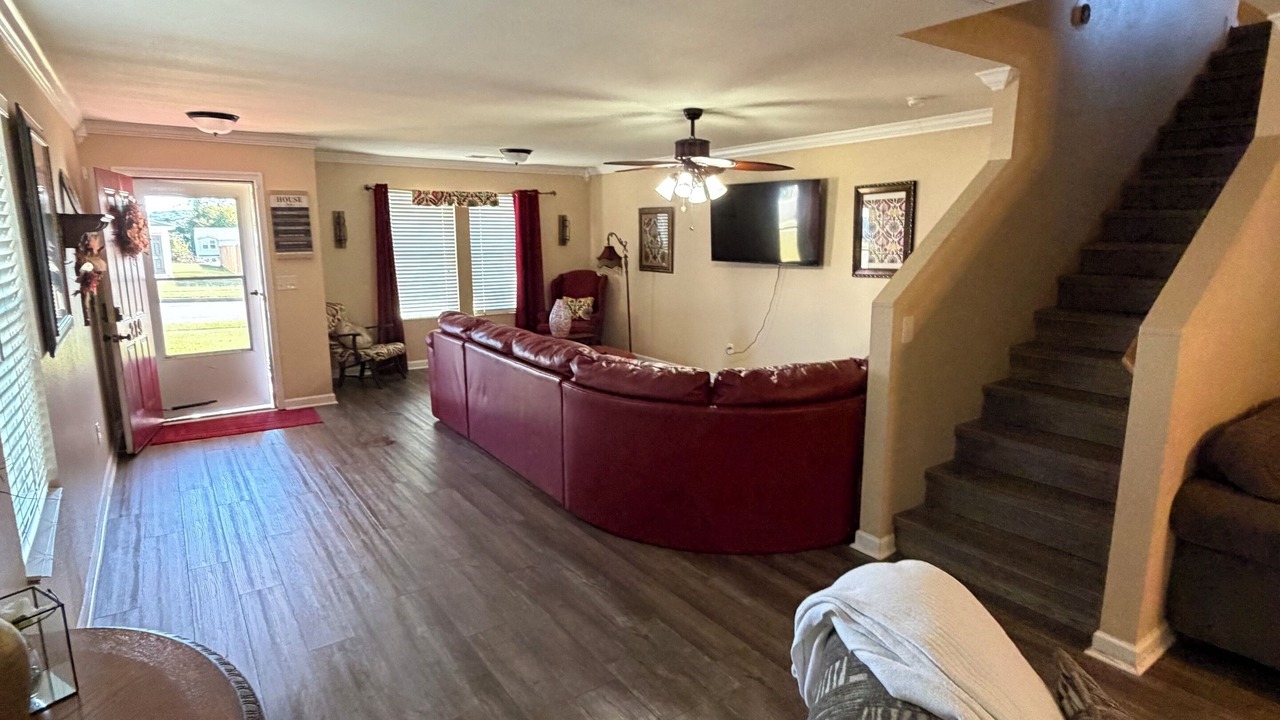 Photo of Livingroom in Normal