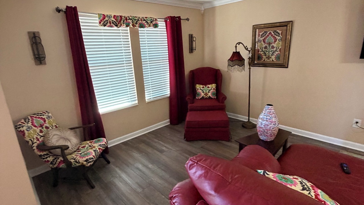 Photo of Livingroom in Normal