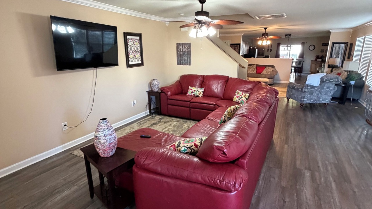 Photo of Livingroom in Normal
