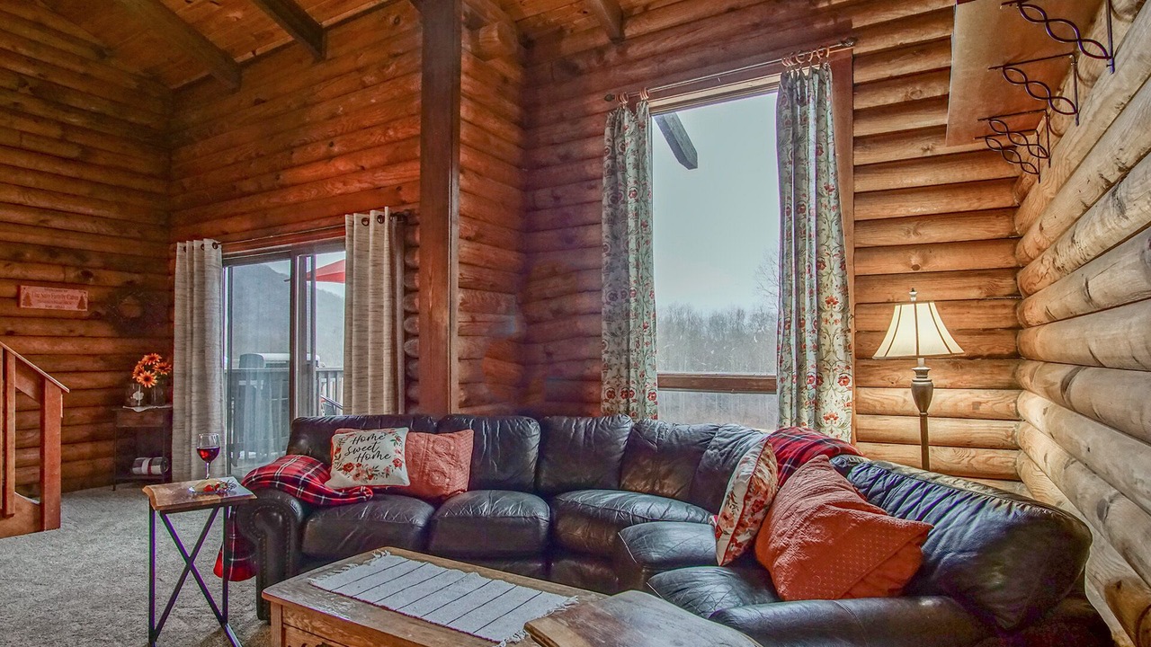 Photo of Bedroom in South Mountain