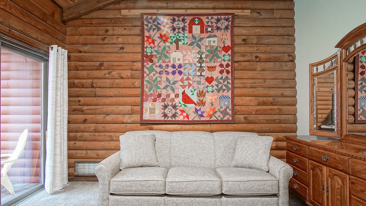 Photo of Livingroom in South Mountain