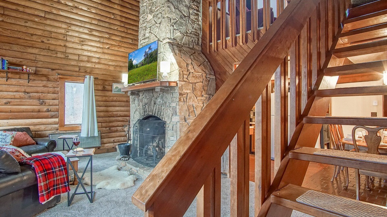 Photo of Livingroom in South Mountain