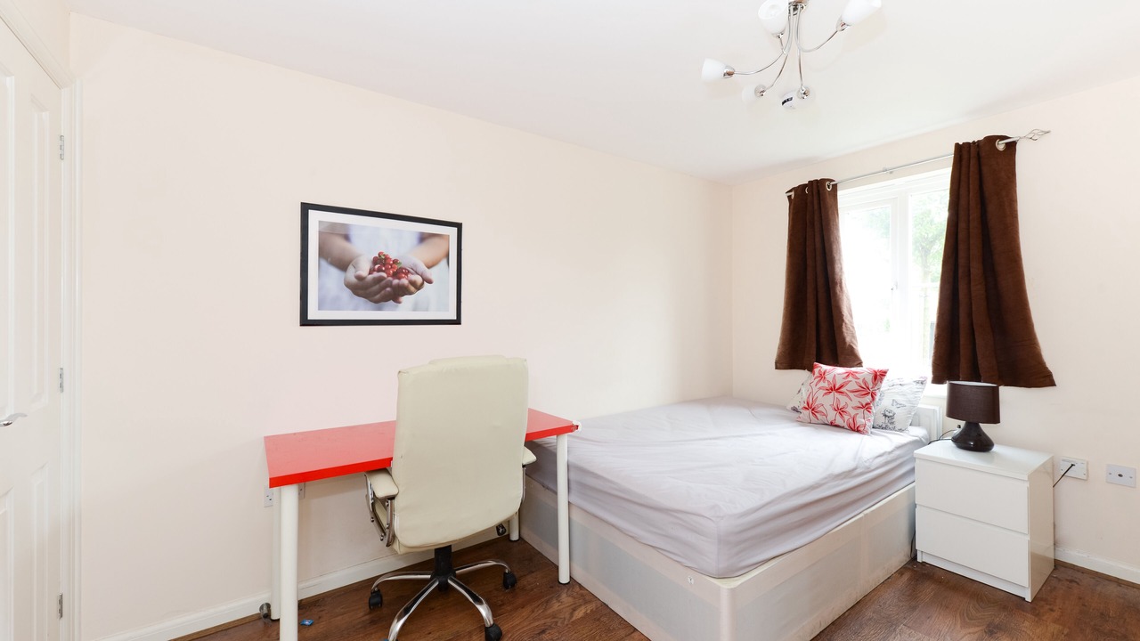 Photo of Bedroom in Hatfield