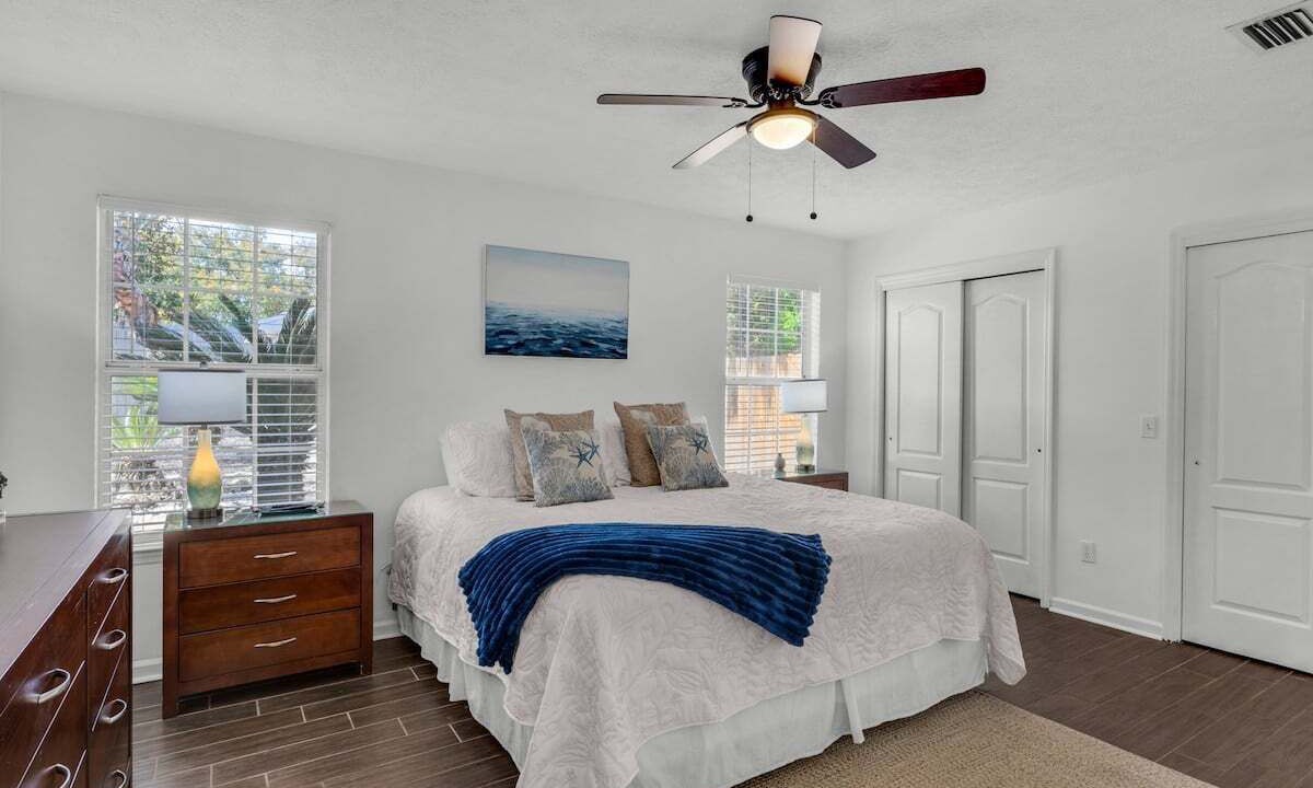 Photo of Bedroom in El Centro Beach