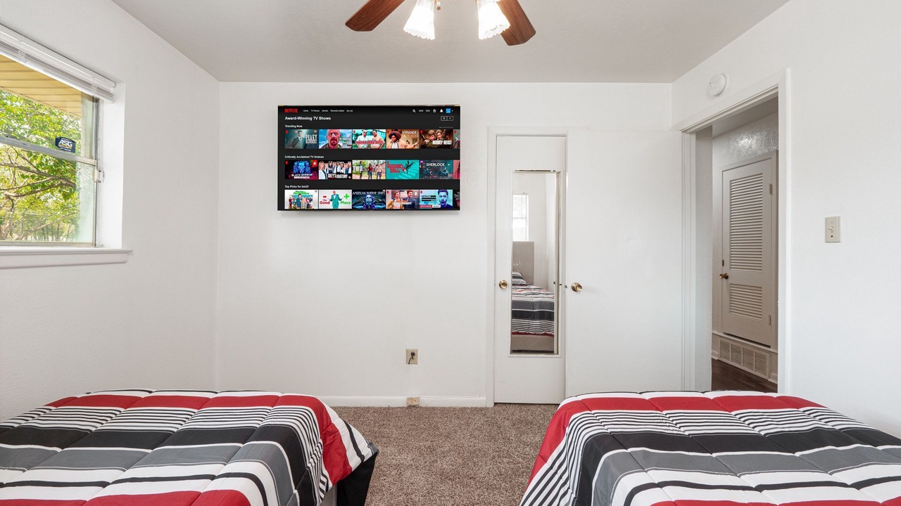 Photo of Bedroom in Southwest Arlington