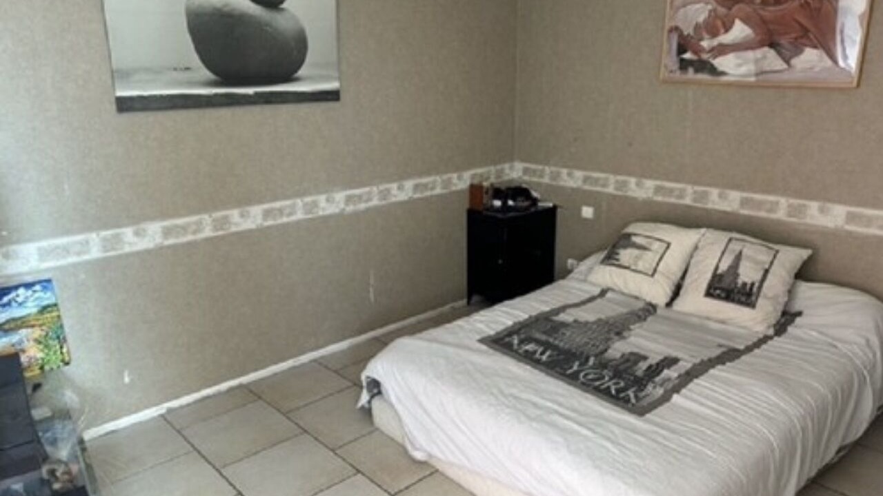 Photo of Bedroom in Saint-Maurice-l'Exil