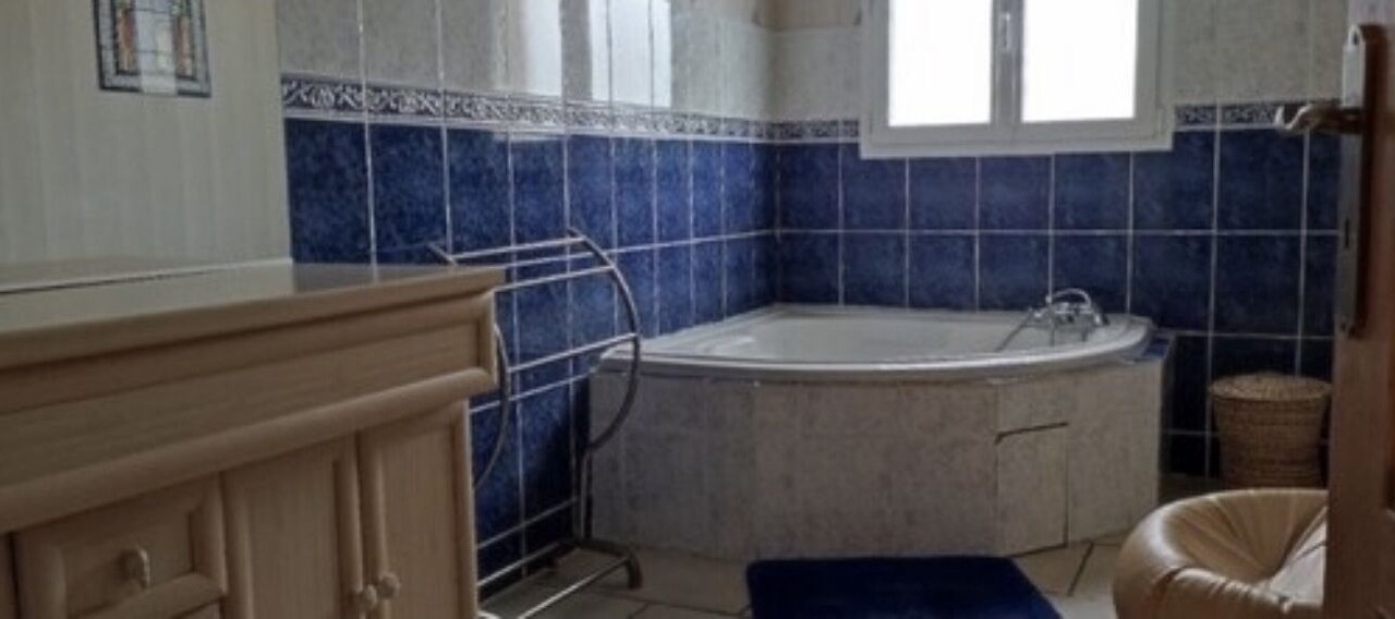 Photo of Bathroom in Saint-Maurice-l'Exil