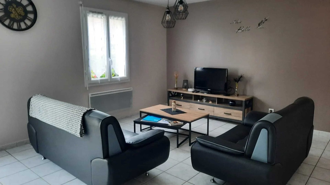 Photo of Livingroom in Arrest
